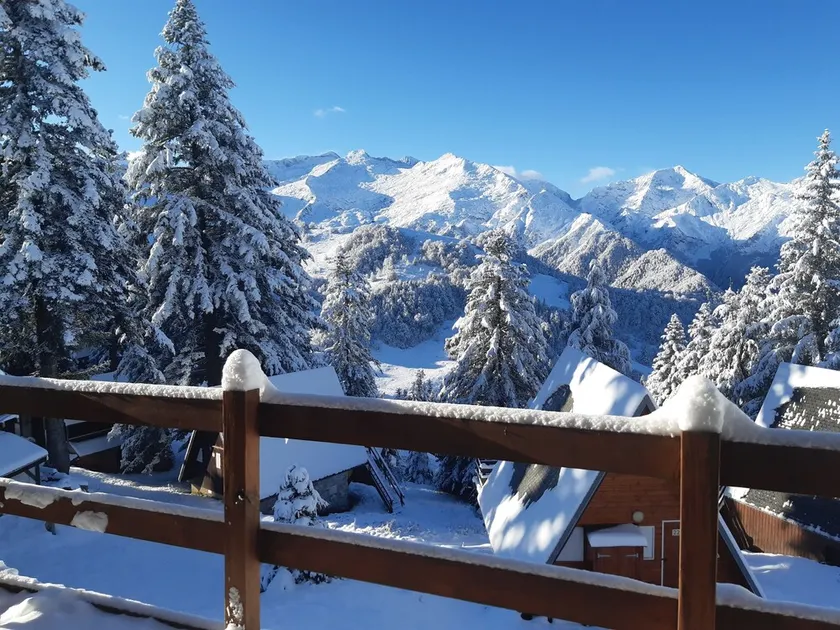 Chalet au Coeur de Guzet 1500m - vue Dégagée sur les Montagnes - Image 1