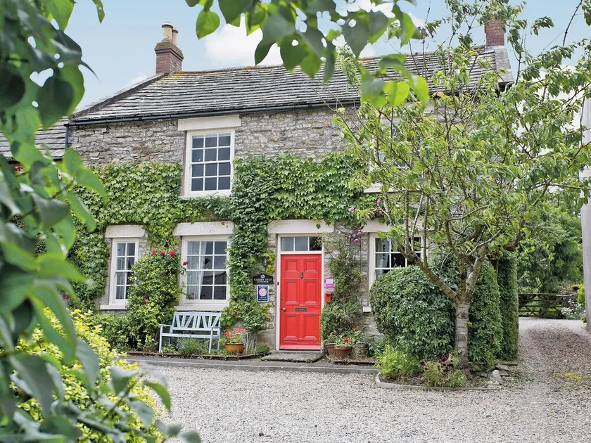 3 bedroom accommodation in Bellerby, Wensleydale - Image 1