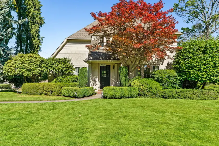 Perfect Home Base for University of Oregon Events or Visits! - Image 1