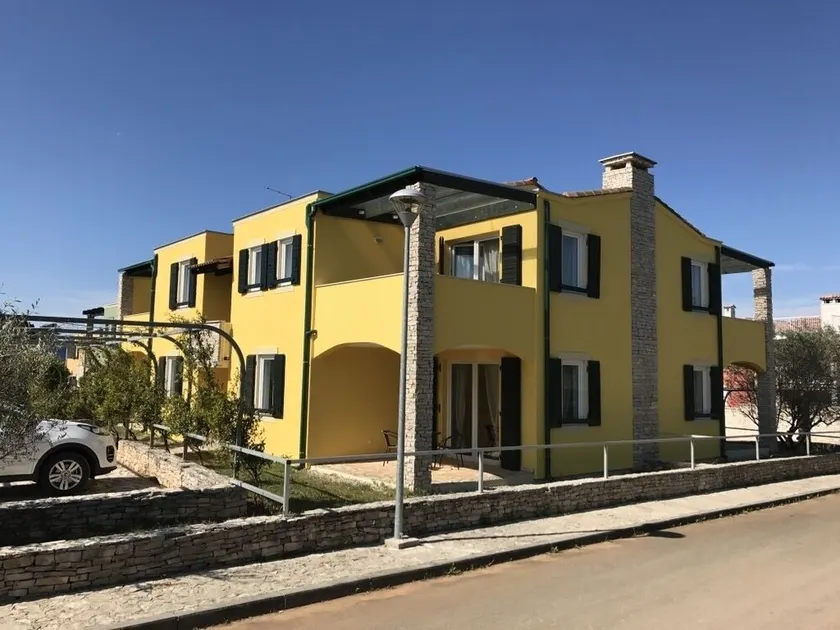 Apartment in Savudrija with Terrace, Air condition, WIFI, Dishwasher (4264-1) - Image 1
