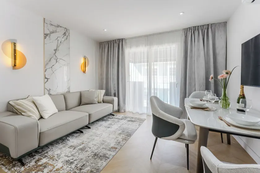 SeaShell Suites - Image 1