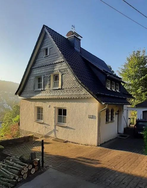 Stylish vacation home with wellness, relaxation room, close to Winterberg and beautiful views - Image 1