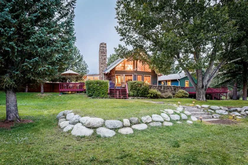 Accès privé à la rivière, bain à remous, Pont / Grill, Maison d'hôtes indépendante, Chiminea, Wifi - Image 1