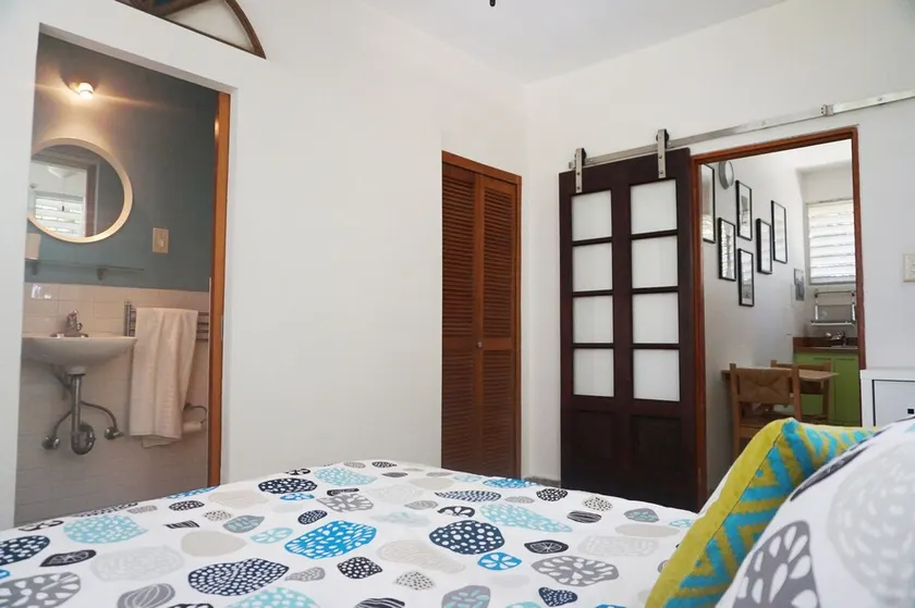 Cozy and compact Studio near Ocean Park Beach, Loiza Street and Condado - Image 1