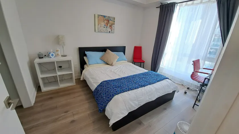 Luxurious Condo w/ Gym, Pool, Rooftop Terrasses - Image 1