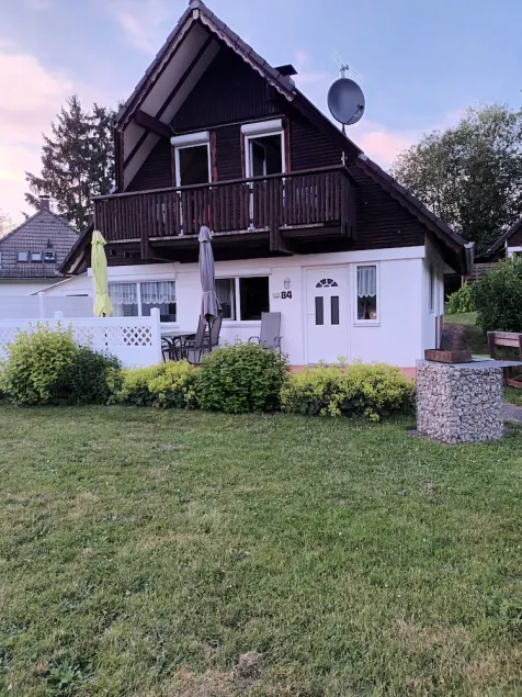 Sommerhus på Silbersee med sydvendt terrasse, balkon og skovudsigt - Image 1