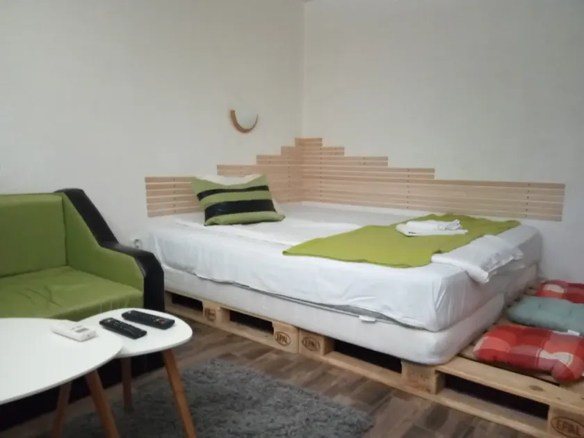 Bohemian Guest House - Image 1