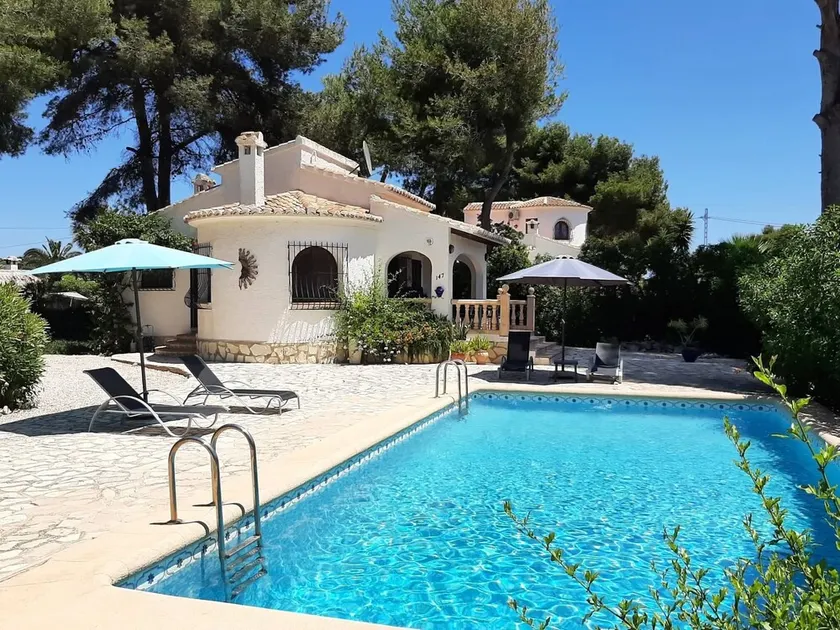 Villa Moreno with Large Private Pool - Image 1