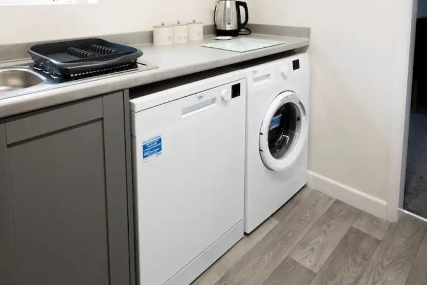 Maison familiale récemment rénovée, comprenant 3 chambres et pouvant accueillir 5 personnes - Image 1