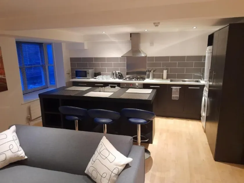 Deluxe apartment located in heart of Brighton city centre, North Laine. Sleeps 6 - Image 1