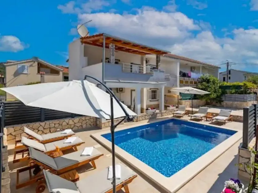 Casa de vacaciones Marín, (14536), Vinišće, riviera Trogir, Croacia - Image 1