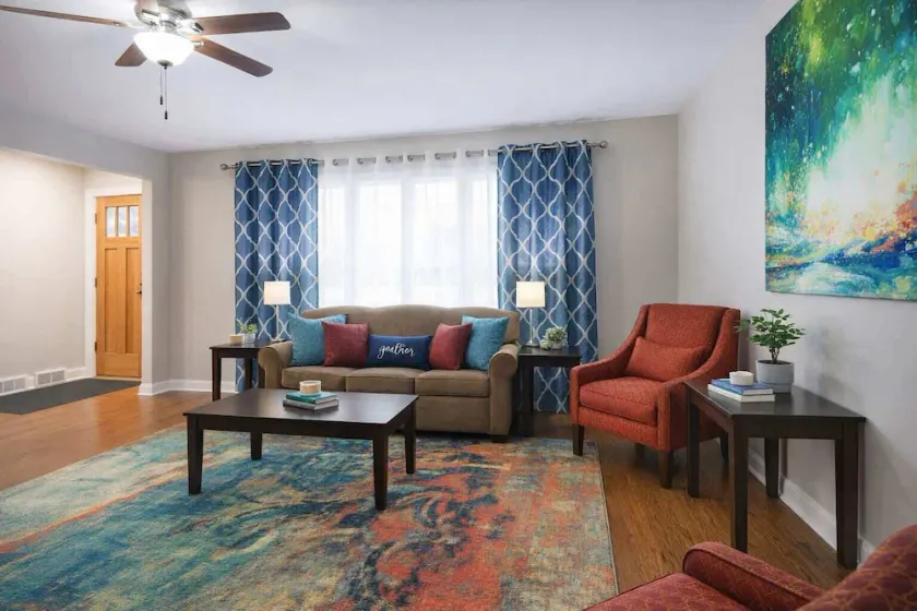 *The Comfy King Ranch*King Bed Suite*Fast Wi-Fi - Image 1