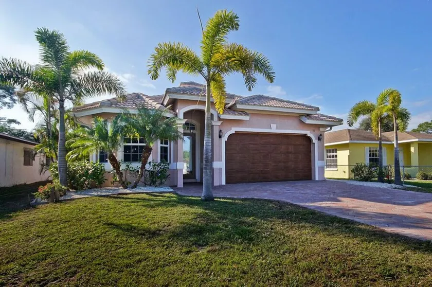 Vackra Naples Florida Villa! Nära till Vanderbilt Beach! - Image 1