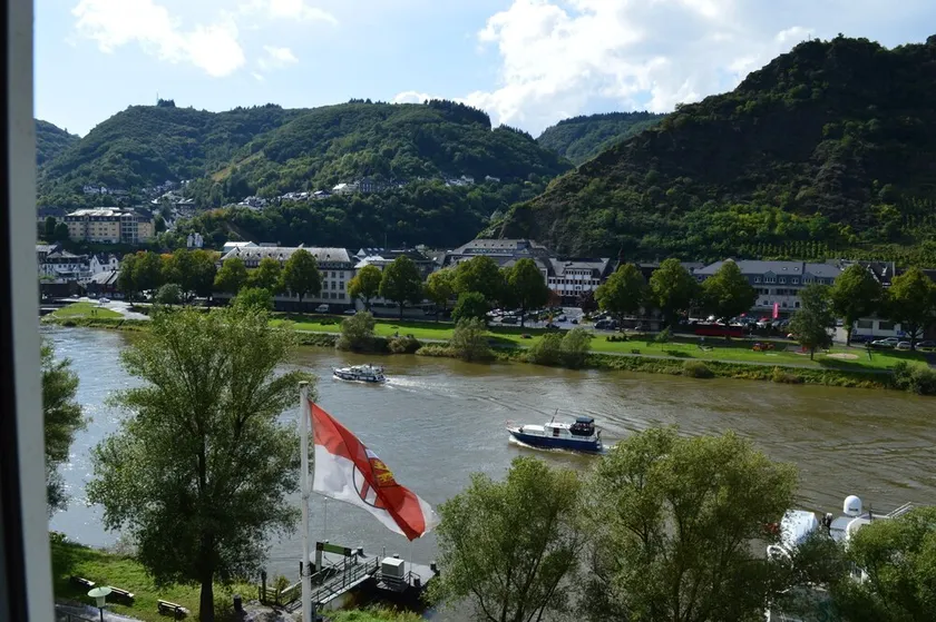 Estúdio-Elbling-River view-Casa de banho privativa - Image 1