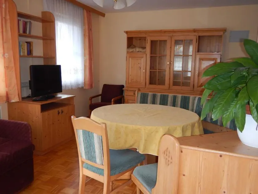 Ferienwohnungen Rojer - Apartment/living room/bedroom/shower, WC - Image 1