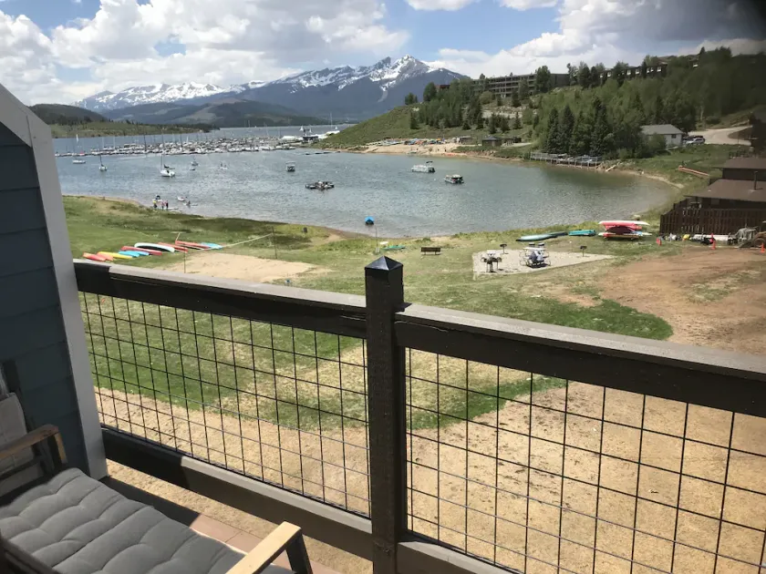 Lakeview Mountain Retreat - Image 1