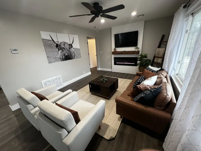 The Modern Farmhouse - Image 1