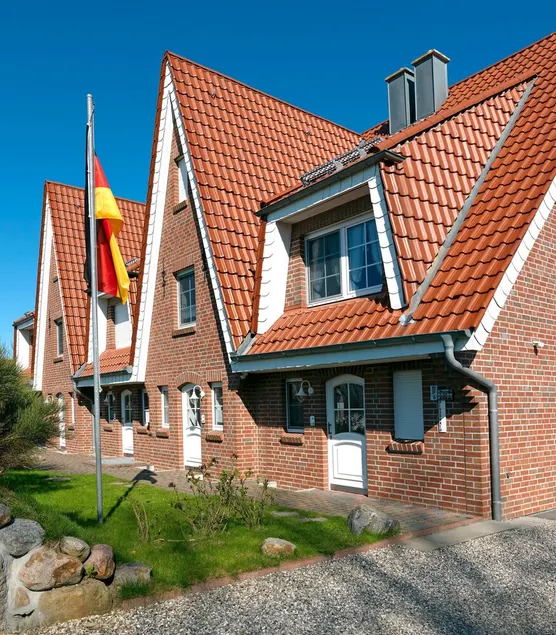 Apt. Kleine Krabbe - Top floor apartment in the heart of Gollwitz - Image 1