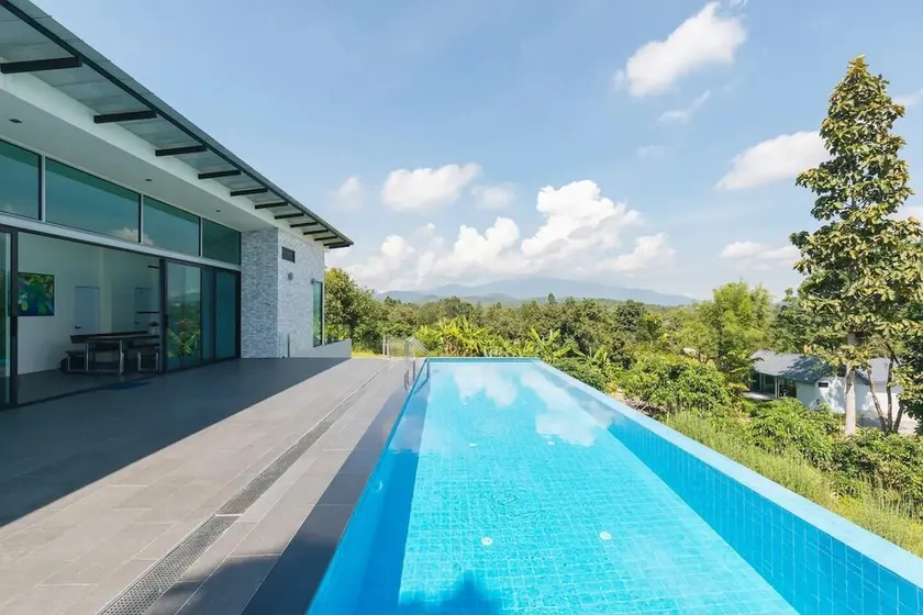 Stunning 3-Bed Villa in Chiang Mai - Image 1