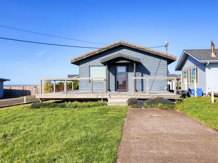 Oceanside Beach Cottage - Ocean view Yachats - Image 1