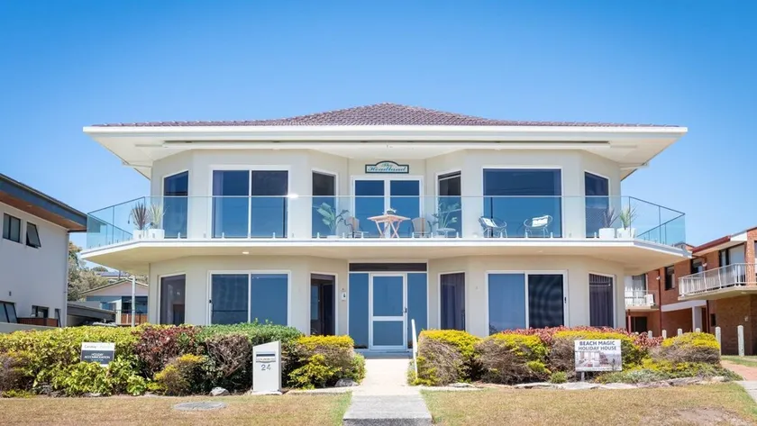 The Headland - Image 1