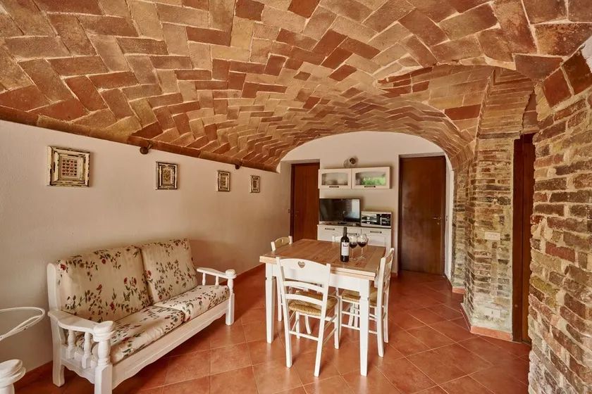 Farmhouse Il canneto app.Tavernetta near Siena and San Gimignano - Image 1