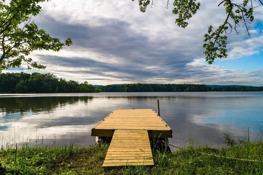 Lake Front Living i Chattanooga - Image 1