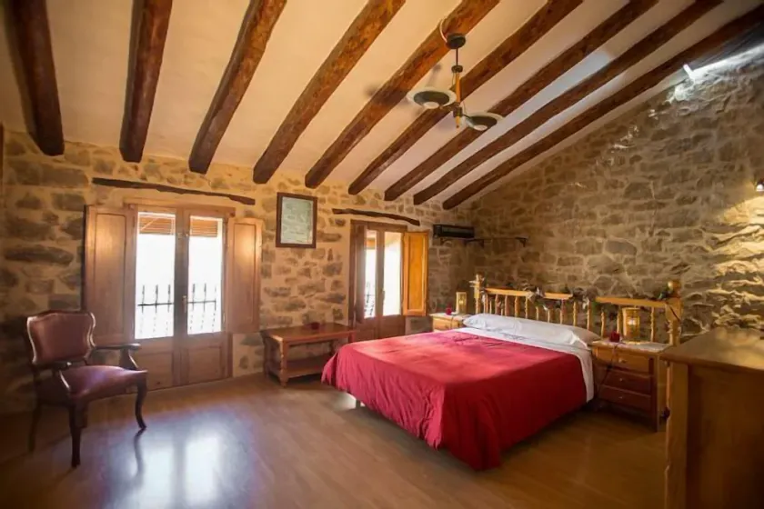 Agriturismo (appartamento) La Posada de Caseres per 6 persone - Image 1