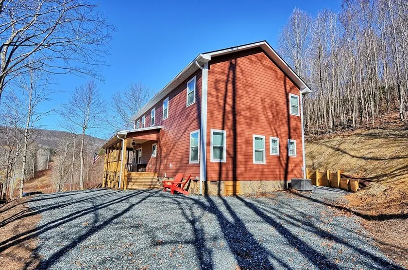 Escape to Windy Mountain Dreams in Todd, NC—a cozy chalet for 8 with stunning views! - Image 1