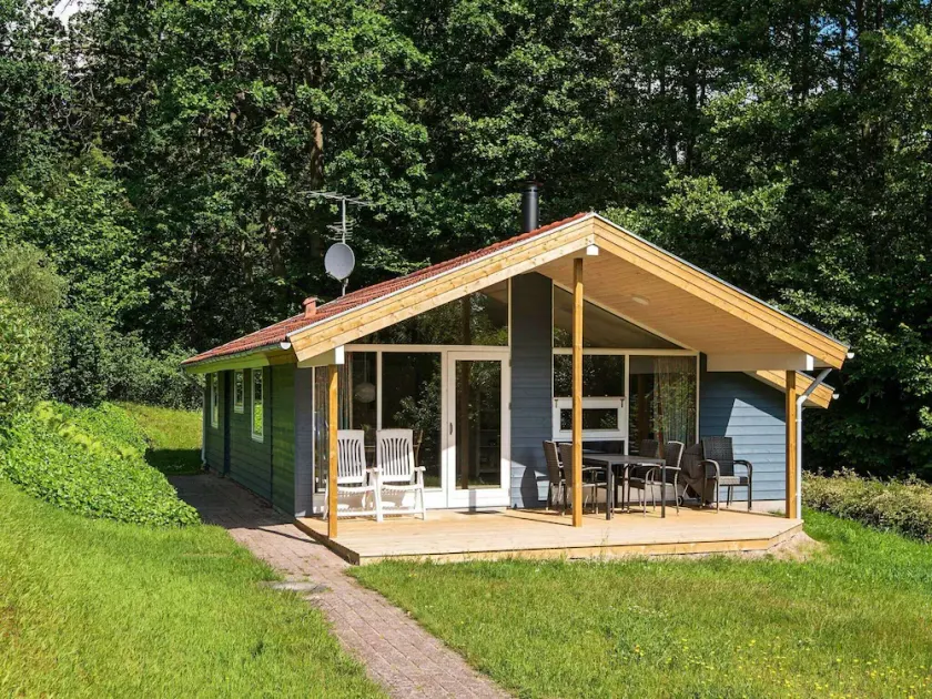 6 Personen Ferienhaus in Børkop - Image 1