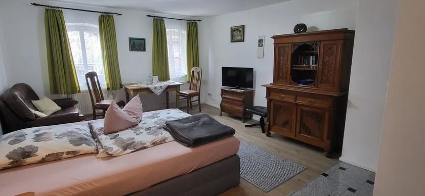 Apartment Roswitha mit Badewanne und Blick auf den Bach - Image 1
