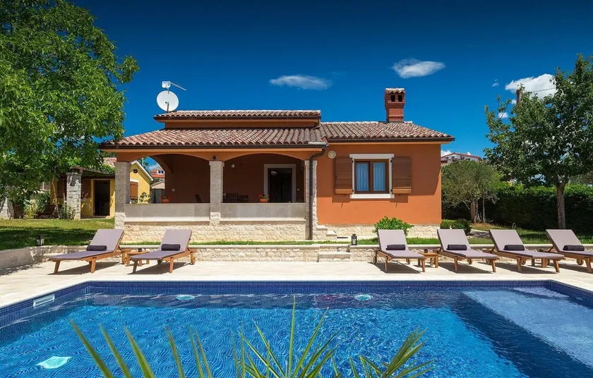 Haus am Strand in Pula - Image 1