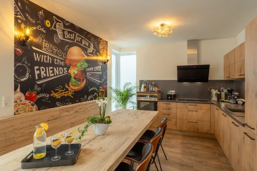 Industrial Loft Whirlpool, Sauna, Terrace - Image 1