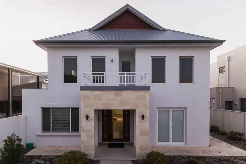 southbeach-house - Stylish & Spacious beach mansion - Image 1