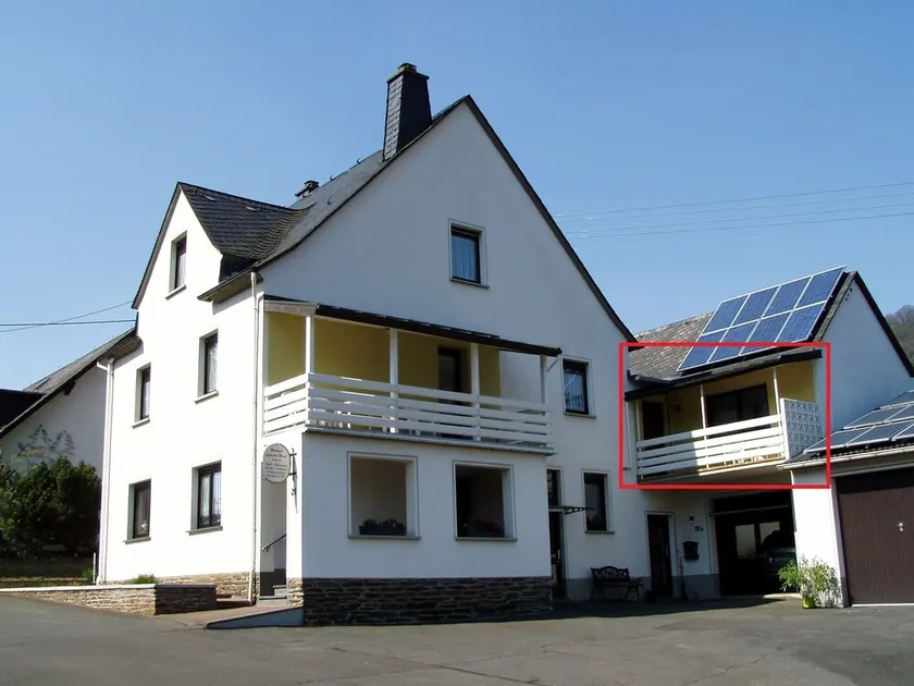 Newly renovated (in 2020) vacation apartment, 4 p., with a great view of the Moselle valley - Image 1
