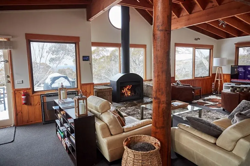 Cloud 9 Alpine Lodge - Image 1