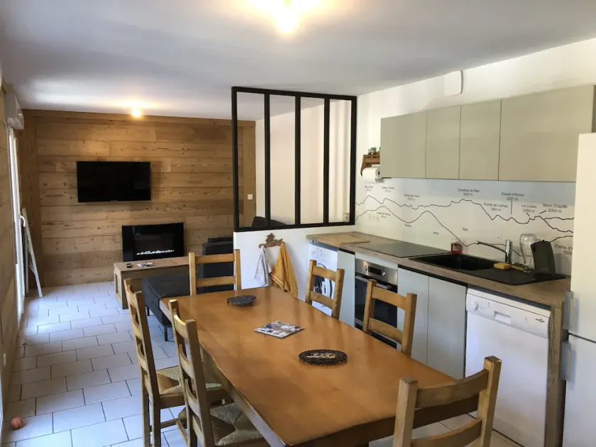 Comfortable family apartment (new) - Image 1