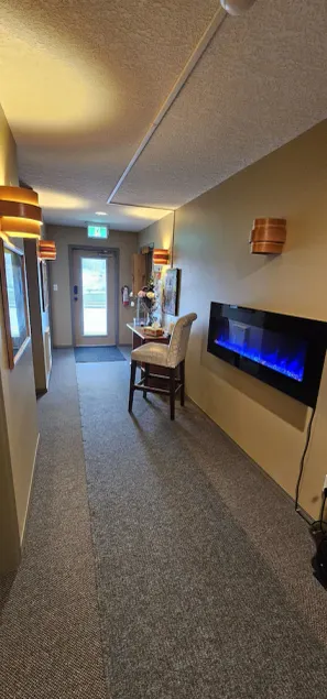 Raven's Nest Hotel - Image 1
