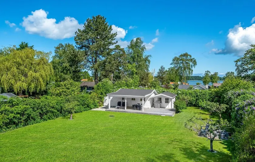 2 Bedroom Beautiful Home In Jægerspris - Image 1