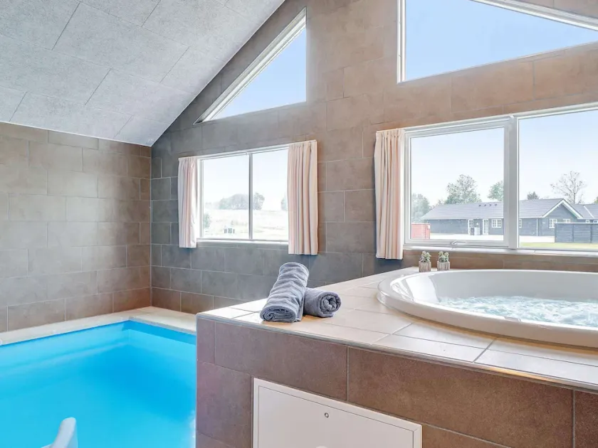 Wunderschönes Ferienhaus mit Pool, Garten und Terrasse | Hunde erlaubt - Image 1