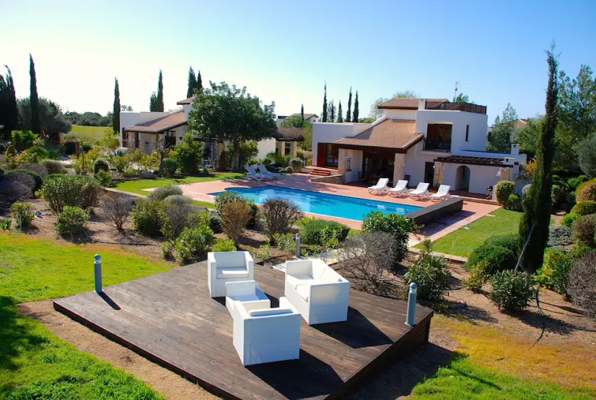 Villa Limni - private pool, decked area with lovely golf views. Close to centre of Aphrodite Hills - Image 1