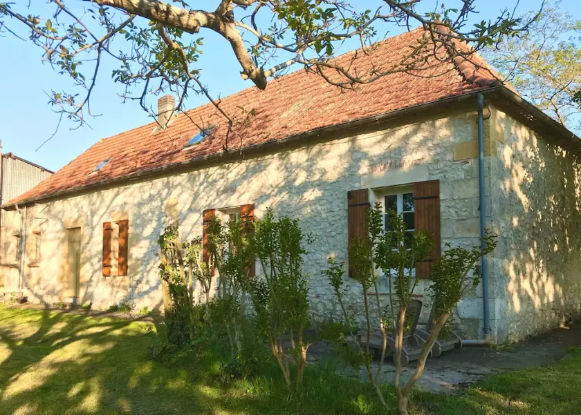 La Ferme et son Vignoble - Image 1