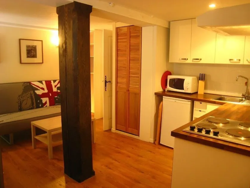 RENT CHARMING STUDIO - Image 1