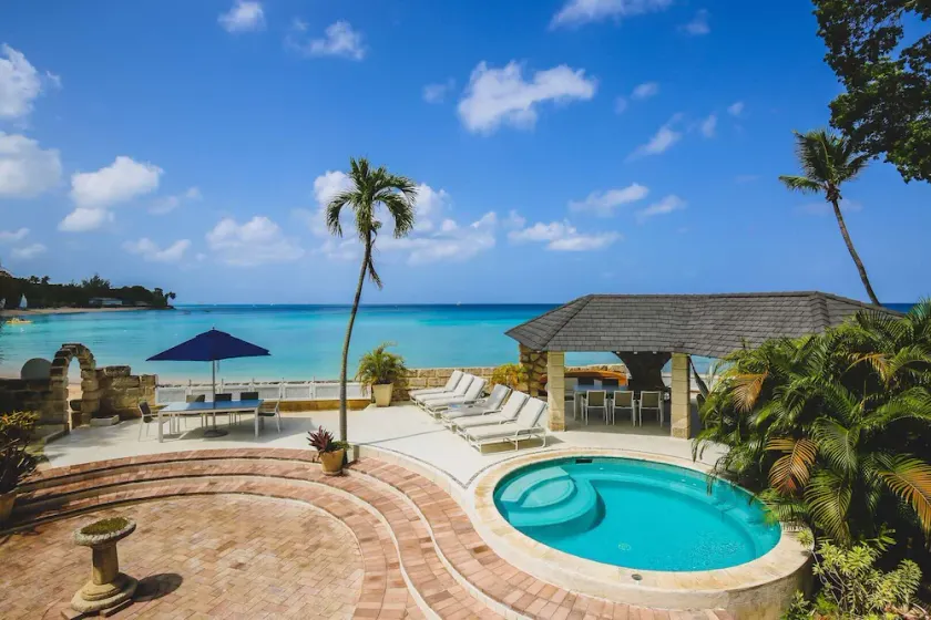 Landfall Luxury villa - Image 1
