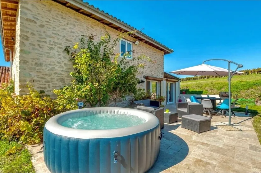 5-STAR VILLA - 12 GUESTS (ACCESSIBLE FOR ALL DISABILITIES), ELEVATOR, SPA, VINEYARD - Image 1