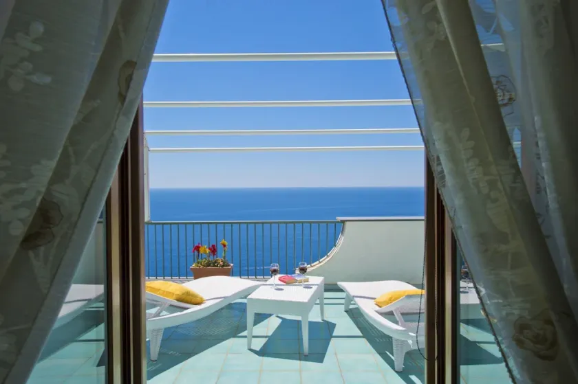 Moressas in Praiano - Image 1