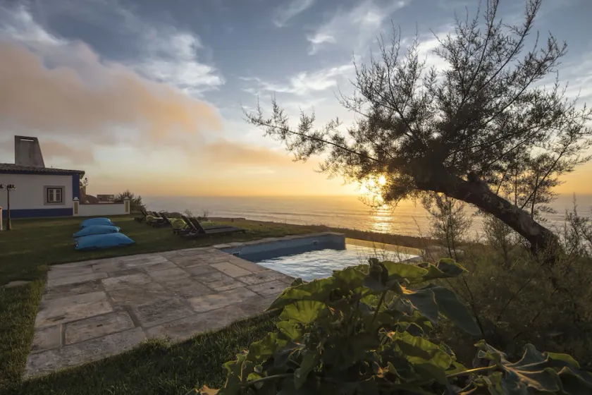 Chalet O Amorzinho Sintra Praia - Image 1