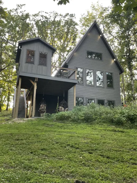 SereniTree Cabin - Modern Rustic Getaway tucked in the trees - Image 1
