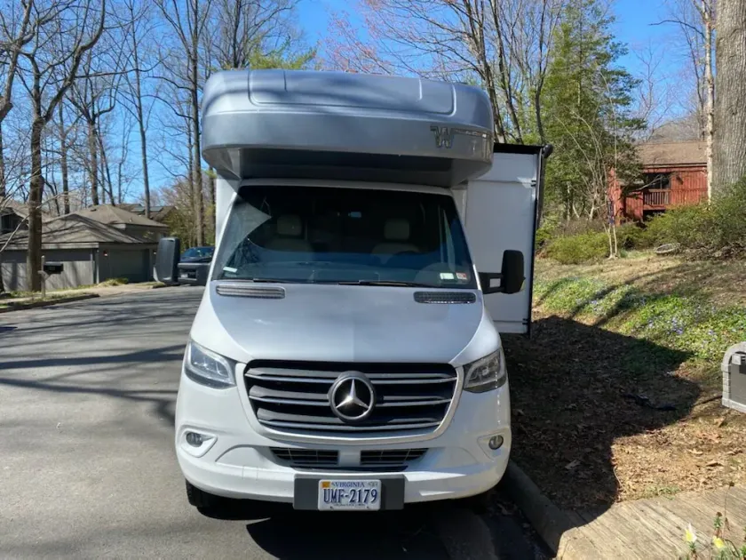 2020 RV for 6 right on the Seneca Lake Wine Trail - Image 1