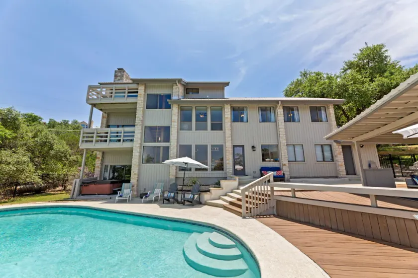 Panoramic Lake Travis udsigt over 1 hektar med pool-natur og sjov - Image 1